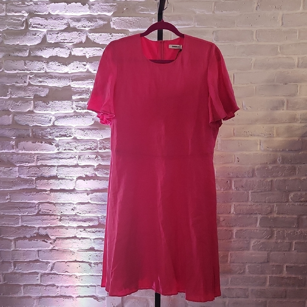 Chic Fuchsia Mini Dress